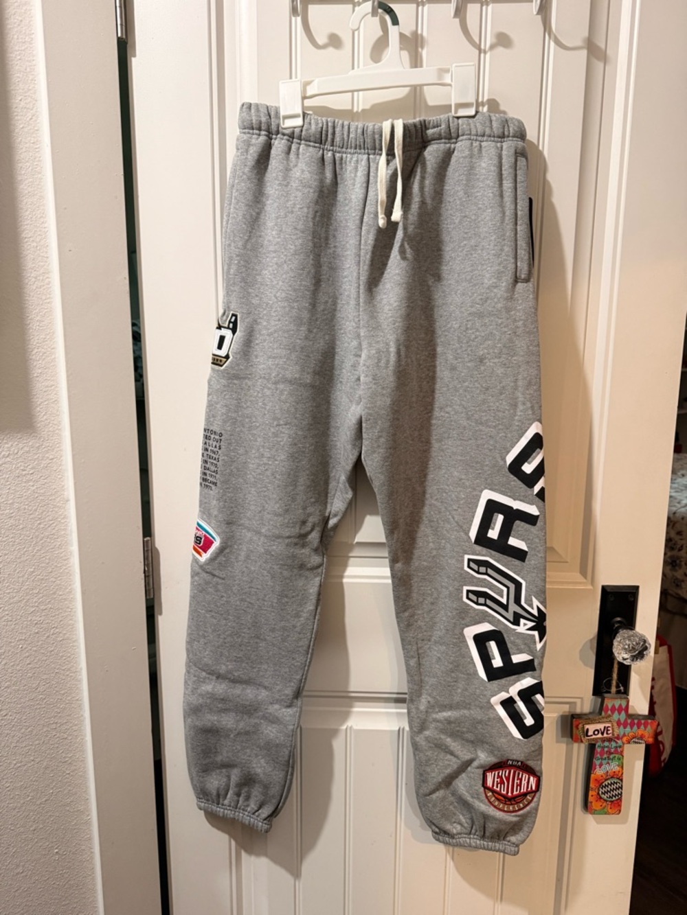 San Antonio Spurs Grey Graphic Patch Jogger Sweatpants